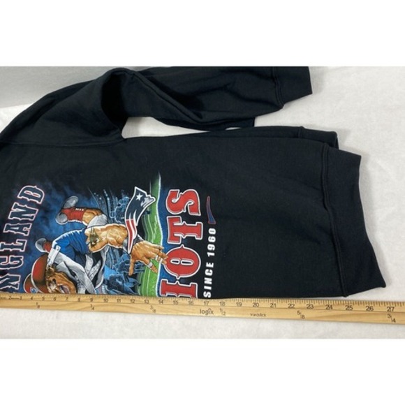 New England Patriots NFL Hoodie Mens Medium Graphic Black Majestic Patriot Pride - Picture 9 of 13